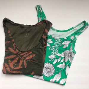 a new day Two Floral Tank Tops XS